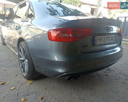 Ауди А4 2015 в Одессе на Automoto.ua Серый Ауди А4, объемом двигателя 2 л и пробегом 208 тыс. км за 14000 $, фото 4 на Automoto.ua