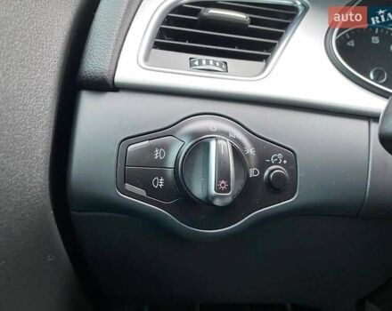 Сірий Ауді А4, об'ємом двигуна 1.98 л та пробігом 175 тис. км за 14700 $, фото 16 на Automoto.ua