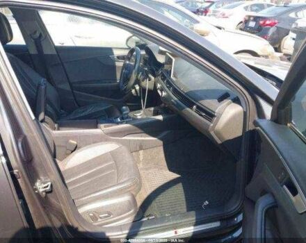 Серый Ауди А4, объемом двигателя 2 л и пробегом 307 тыс. км за 9500 $, фото 4 на Automoto.ua