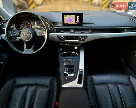 Сірий Ауді А4, об'ємом двигуна 2 л та пробігом 110 тис. км за 19500 $, фото 19 на Automoto.ua