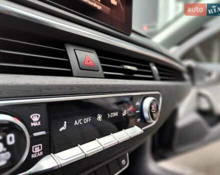 Серый Ауди А4, объемом двигателя 2 л и пробегом 128 тыс. км за 15990 $, фото 39 на Automoto.ua