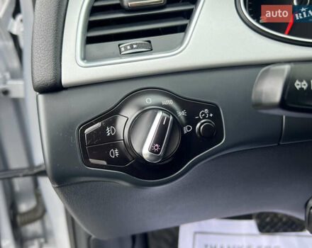 Сірий Ауді А4, об'ємом двигуна 2 л та пробігом 225 тис. км за 12490 $, фото 18 на Automoto.ua