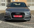 Серый Ауди А4, объемом двигателя 2 л и пробегом 252 тыс. км за 15000 $, фото 1 на Automoto.ua