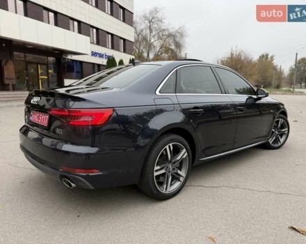 Сірий Ауді А4, об'ємом двигуна 1.98 л та пробігом 124 тис. км за 19900 $, фото 8 на Automoto.ua