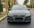 Серый Ауди А4, объемом двигателя 2 л и пробегом 130 тыс. км за 14200 $, фото 1 на Automoto.ua