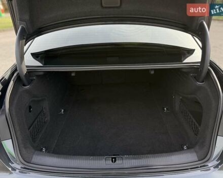 Серый Ауди А4, объемом двигателя 3 л и пробегом 253 тыс. км за 20700 $, фото 62 на Automoto.ua