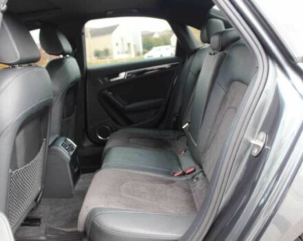 Сірий Ауді А4, об'ємом двигуна 2 л та пробігом 70 тис. км за 7900 $, фото 10 на Automoto.ua