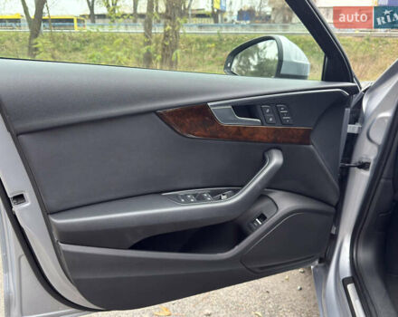 Серый Ауди А4, объемом двигателя 1.98 л и пробегом 174 тыс. км за 16700 $, фото 9 на Automoto.ua