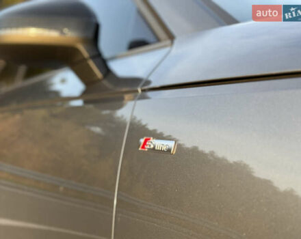 Серый Ауди А4, объемом двигателя 2 л и пробегом 160 тыс. км за 17700 $, фото 4 на Automoto.ua