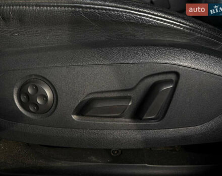 Серый Ауди А4, объемом двигателя 2 л и пробегом 247 тыс. км за 16000 $, фото 4 на Automoto.ua