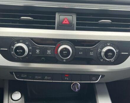 Серый Ауди А4, объемом двигателя 2 л и пробегом 300 тыс. км за 16500 $, фото 36 на Automoto.ua