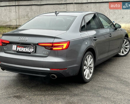 Серый Ауди А4, объемом двигателя 1.98 л и пробегом 100 тыс. км за 19300 $, фото 5 на Automoto.ua