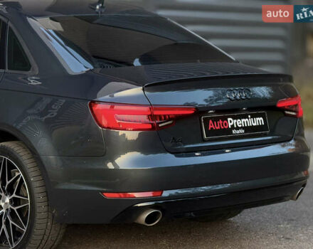 Сірий Ауді А4, об'ємом двигуна 2 л та пробігом 110 тис. км за 19500 $, фото 10 на Automoto.ua