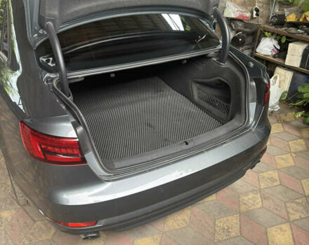 Серый Ауди А4, объемом двигателя 1.98 л и пробегом 157 тыс. км за 17500 $, фото 4 на Automoto.ua