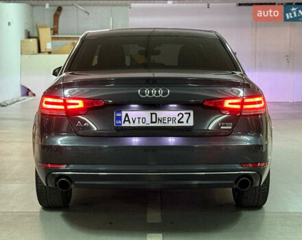 Серый Ауди А4, объемом двигателя 2 л и пробегом 147 тыс. км за 12999 $, фото 5 на Automoto.ua