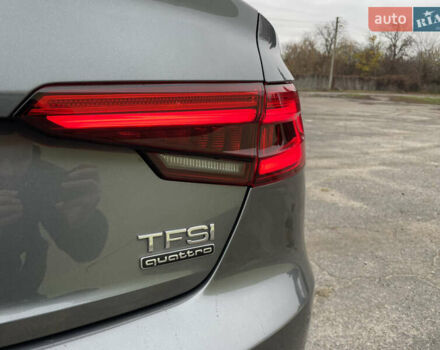 Сірий Ауді А4, об'ємом двигуна 2 л та пробігом 54 тис. км за 17800 $, фото 11 на Automoto.ua