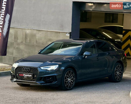 Сірий Ауді А4, об'ємом двигуна 2 л та пробігом 110 тис. км за 19500 $, фото 2 на Automoto.ua