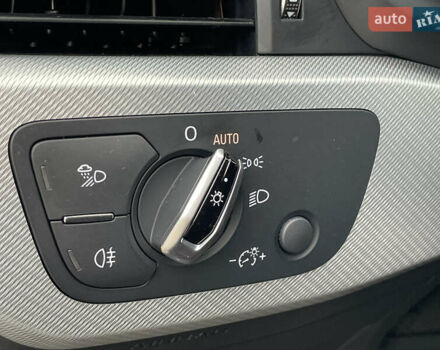 Сірий Ауді А4, об'ємом двигуна 2 л та пробігом 54 тис. км за 17800 $, фото 54 на Automoto.ua