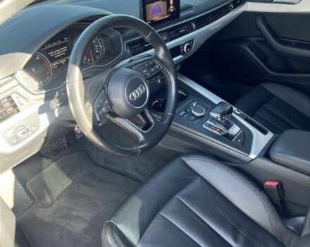 Сірий Ауді А4, об'ємом двигуна 2 л та пробігом 138 тис. км за 16900 $, фото 7 на Automoto.ua