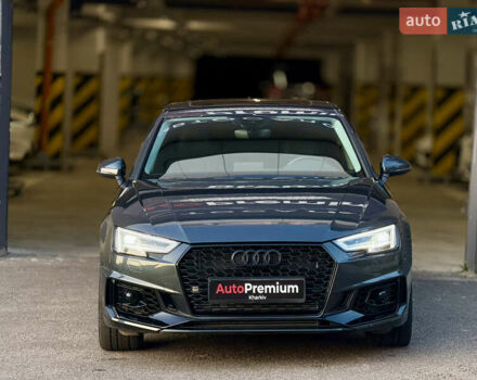 Сірий Ауді А4, об'ємом двигуна 2 л та пробігом 110 тис. км за 19500 $, фото 3 на Automoto.ua