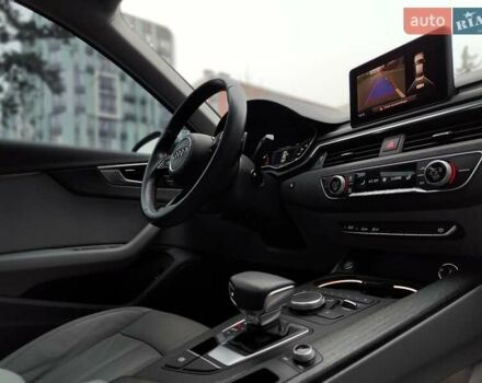 Серый Ауди А4, объемом двигателя 2 л и пробегом 128 тыс. км за 15990 $, фото 52 на Automoto.ua
