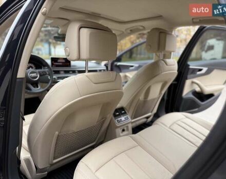 Сірий Ауді А4, об'ємом двигуна 1.98 л та пробігом 124 тис. км за 19900 $, фото 31 на Automoto.ua