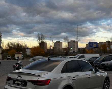 Серый Ауди А4, объемом двигателя 1.98 л и пробегом 178 тыс. км за 12500 $, фото 6 на Automoto.ua