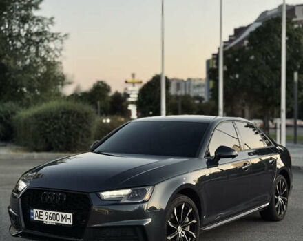 Сірий Ауді А4, об'ємом двигуна 1.98 л та пробігом 128 тис. км за 20000 $, фото 1 на Automoto.ua