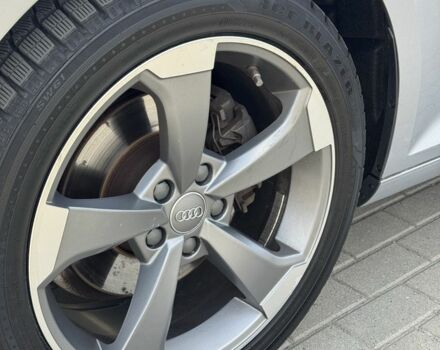 Сірий Ауді А4, об'ємом двигуна 2 л та пробігом 220 тис. км за 17500 $, фото 22 на Automoto.ua