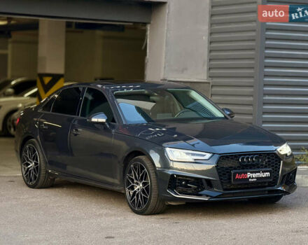 Сірий Ауді А4, об'ємом двигуна 2 л та пробігом 110 тис. км за 19500 $, фото 4 на Automoto.ua