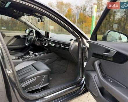 Серый Ауди А4, объемом двигателя 3 л и пробегом 253 тыс. км за 20700 $, фото 67 на Automoto.ua