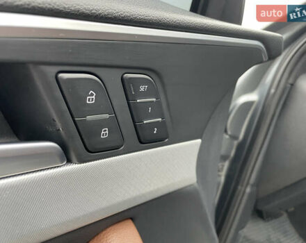 Сірий Ауді А4, об'ємом двигуна 2 л та пробігом 54 тис. км за 17800 $, фото 24 на Automoto.ua