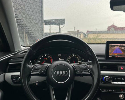 Сірий Ауді А4, об'ємом двигуна 2 л та пробігом 278 тис. км за 16000 $, фото 10 на Automoto.ua