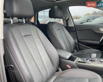 Серый Ауди А4, объемом двигателя 2 л и пробегом 226 тыс. км за 13900 $, фото 25 на Automoto.ua