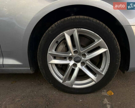 Серый Ауди А4, объемом двигателя 2 л и пробегом 247 тыс. км за 16000 $, фото 10 на Automoto.ua