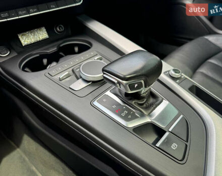 Серый Ауди А4, объемом двигателя 1.98 л и пробегом 167 тыс. км за 18200 $, фото 12 на Automoto.ua