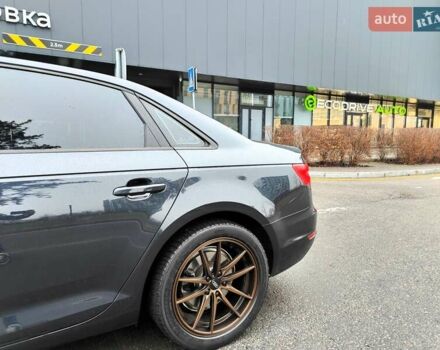 Серый Ауди А4, объемом двигателя 2 л и пробегом 128 тыс. км за 15990 $, фото 6 на Automoto.ua