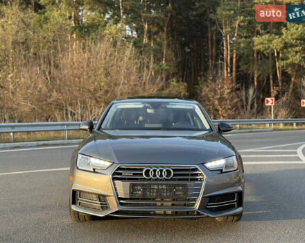 Серый Ауди А4, объемом двигателя 2 л и пробегом 160 тыс. км за 17700 $, фото 2 на Automoto.ua