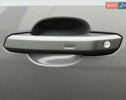 Серый Ауди А4, объемом двигателя 1.98 л и пробегом 100 тыс. км за 19300 $, фото 8 на Automoto.ua