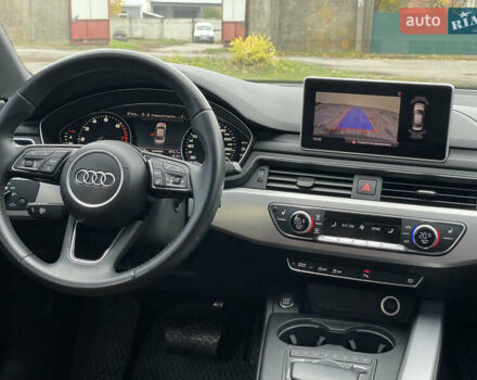 Сірий Ауді А4, об'ємом двигуна 2 л та пробігом 54 тис. км за 17800 $, фото 27 на Automoto.ua