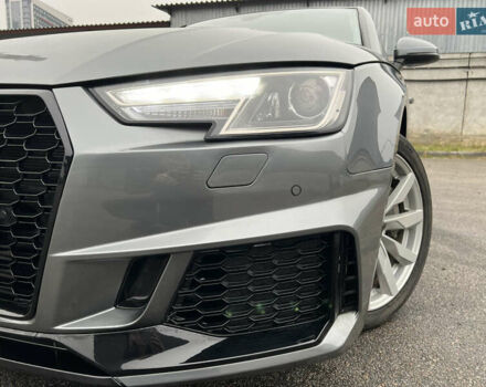 Серый Ауди А4, объемом двигателя 1.98 л и пробегом 100 тыс. км за 19300 $, фото 6 на Automoto.ua