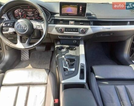 Сірий Ауді А4, об'ємом двигуна 2 л та пробігом 149 тис. км за 25200 $, фото 5 на Automoto.ua