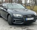 Серый Ауди А4, объемом двигателя 2 л и пробегом 300 тыс. км за 16500 $, фото 1 на Automoto.ua