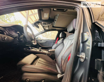 Серый Ауди А4, объемом двигателя 1.98 л и пробегом 110 тыс. км за 21500 $, фото 12 на Automoto.ua