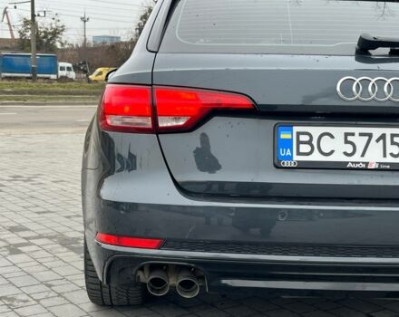 Серый Ауди А4, объемом двигателя 2 л и пробегом 300 тыс. км за 16500 $, фото 6 на Automoto.ua