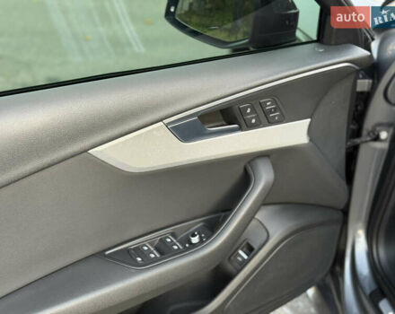 Серый Ауди А4, объемом двигателя 2 л и пробегом 160 тыс. км за 17700 $, фото 31 на Automoto.ua