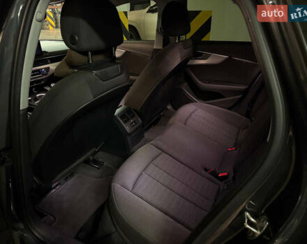 Серый Ауди А4, объемом двигателя 2 л и пробегом 147 тыс. км за 12999 $, фото 7 на Automoto.ua