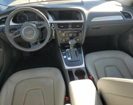 Серый Ауди А4, объемом двигателя 2 л и пробегом 56 тыс. км за 1500 $, фото 7 на Automoto.ua