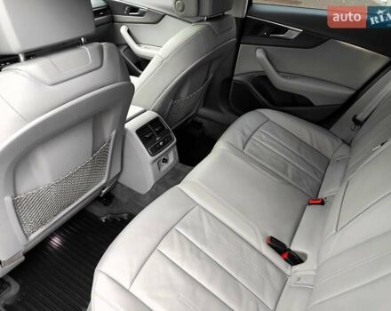 Серый Ауди А4, объемом двигателя 2 л и пробегом 128 тыс. км за 15990 $, фото 46 на Automoto.ua