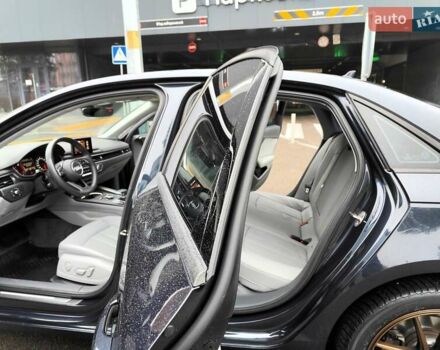 Серый Ауди А4, объемом двигателя 2 л и пробегом 128 тыс. км за 15990 $, фото 5 на Automoto.ua